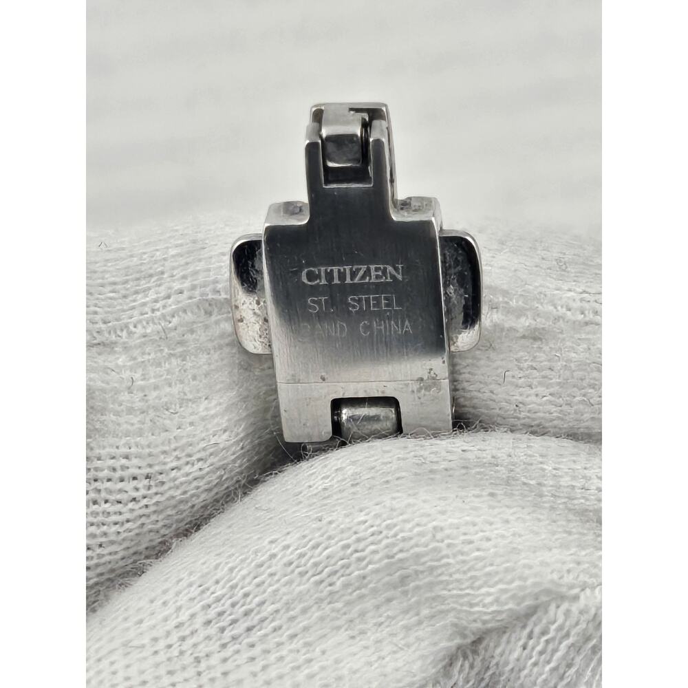 Solar Citizen EcoDrive Ladies Mother Of Pearl Dial Watch Crystal Bezel Mint Runs - Picture 14 of 16